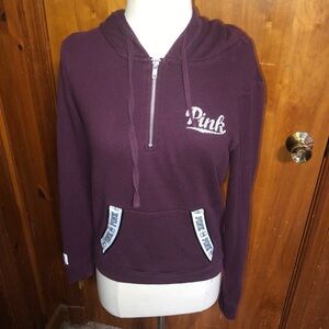 𝅺Victoria’s secret burgundy pullover hoodie xs